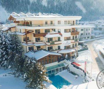 ZILLERTALERHOF HOTEL (MAYRHOFEN)