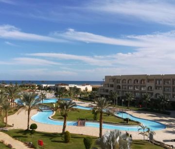 MOVENPICK RESORT SOMA BAY